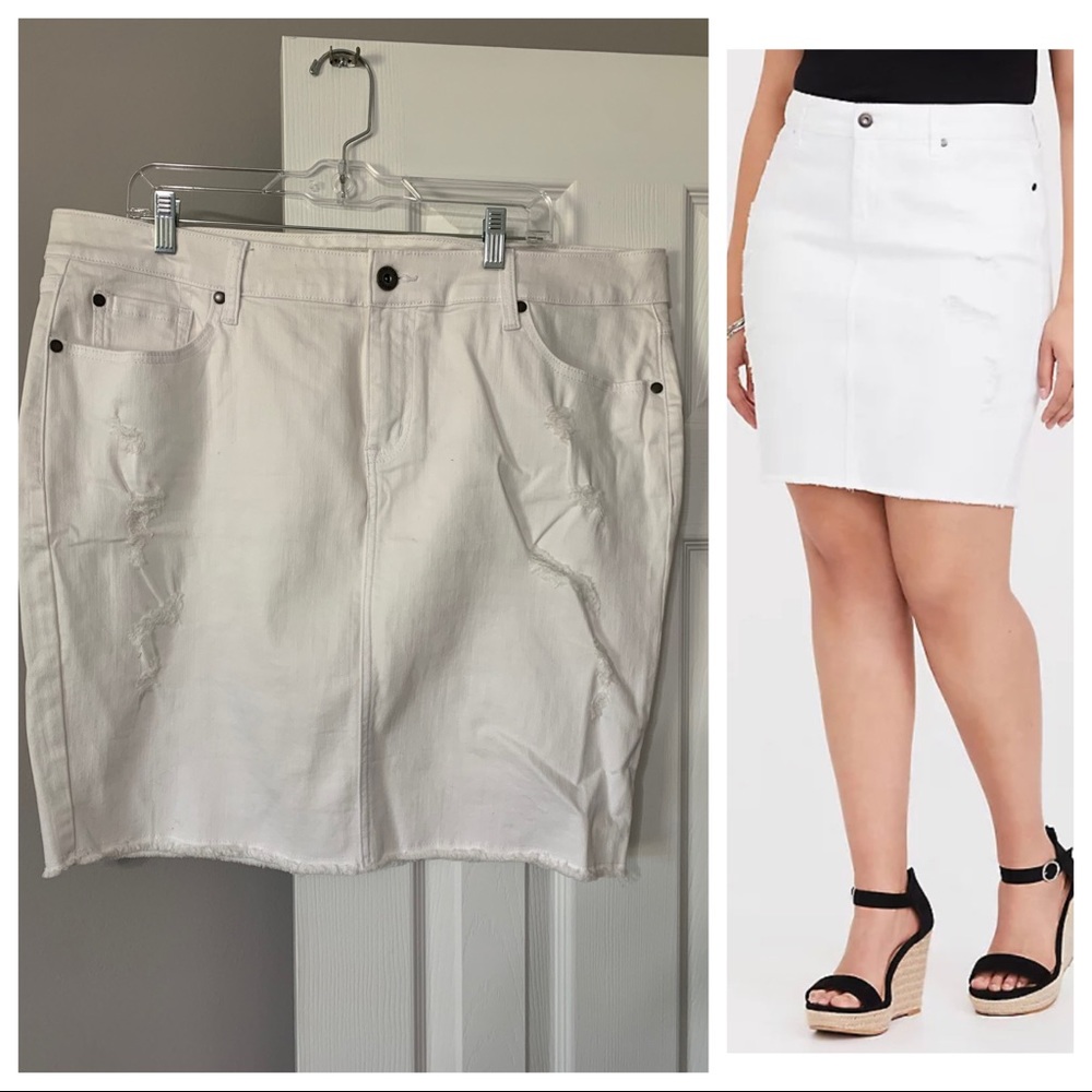 Torrid White Distressed Jean Mini Skirt